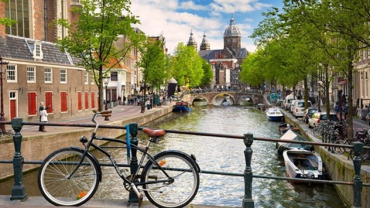 Huzur veren Amsterdam kasabaları
