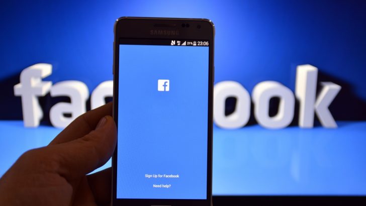 Facebook görüntüleme sayılarında hata tespit etti