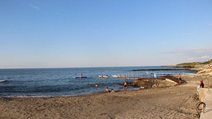 Alipaşa Plajı