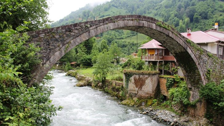 Çağlayan Köprüsü